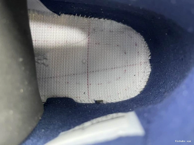 Retro 4 (2015) 314254-107 Jordan Columbia 0804
